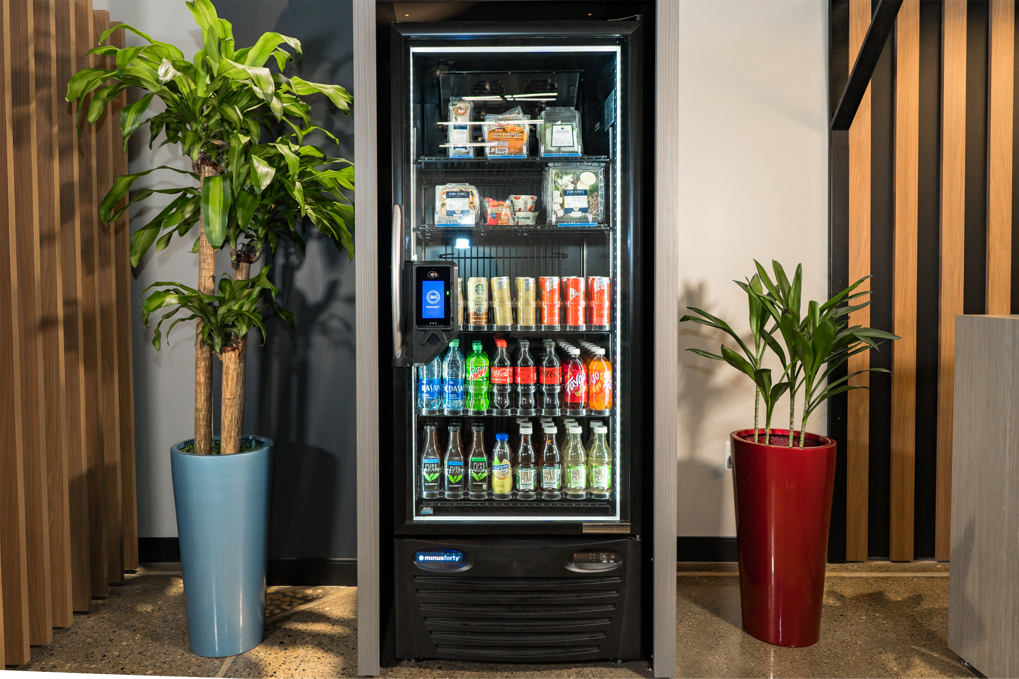 Smart Vending Breakroom modern vending machine